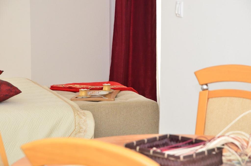 Apartments Casa Pineta Ulcinj Rom bilde